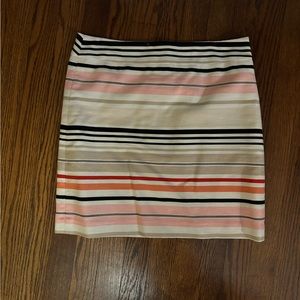 LOFT, Size 4, Pencil Skirt